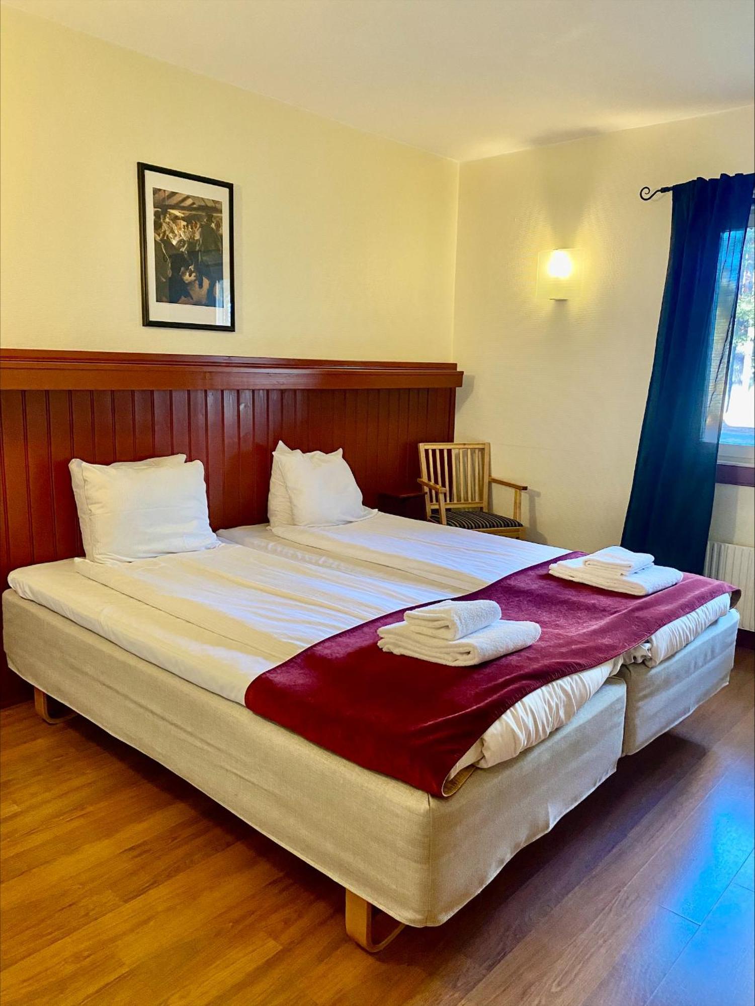 First Camp Moraparken Hotel Bagian luar foto